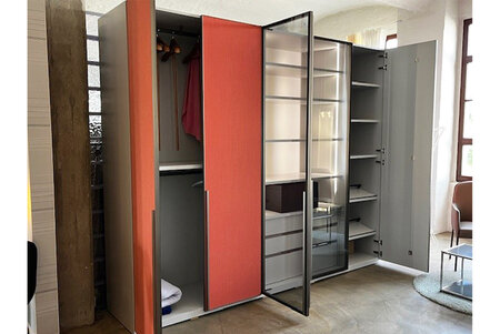 Ligne Roset Kleiderschrank „Ethan“ – Ausstellungsstück 