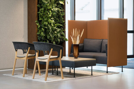 Empfang & Lounge 